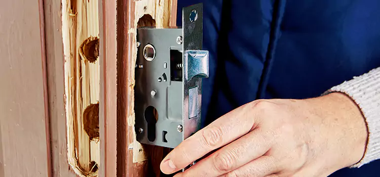 Garage Door Lock Replacement Kapuskasing